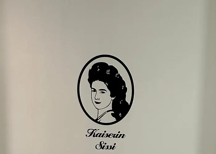 Sissi In Center Of Appartement Vienne